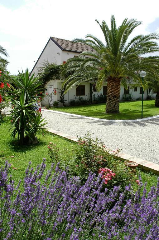 Nausicaa Village Sant'Andrea Apostolo dello Ionio Exterior photo