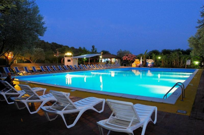 Nausicaa Village Sant'Andrea Apostolo dello Ionio Exterior photo